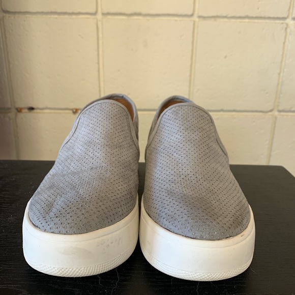 Steve Madden Gracy Slip Ons - Picture 4 of 4